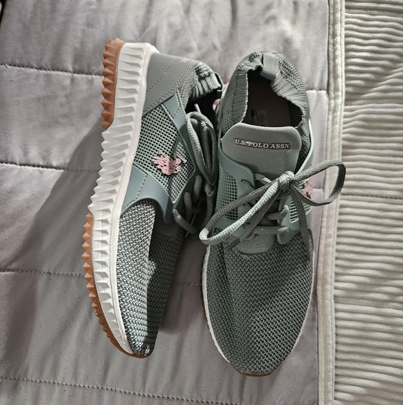 U.S. Polo Assn. Blue Green Athletic Shoes Size 8.5 NWOT - Picture 2 of 9